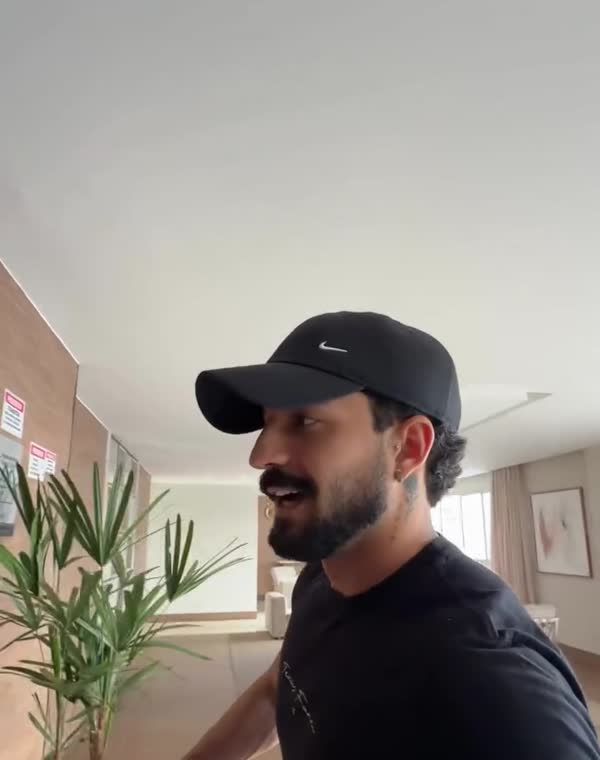 O casal em casa