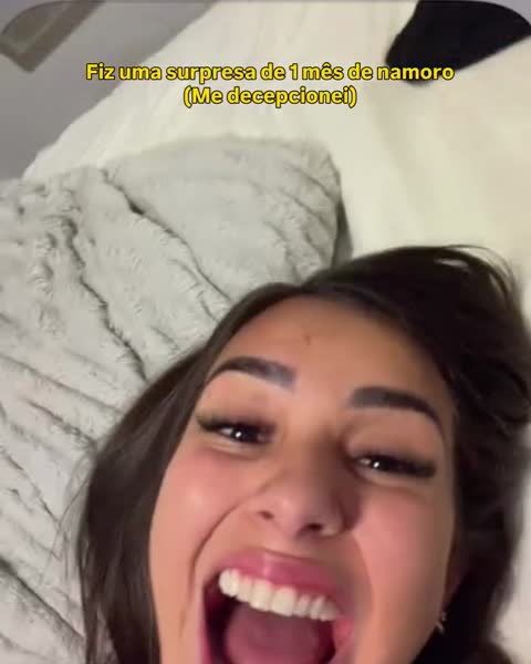 Reel Tô indignada